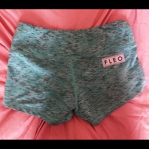 Turquoise patterned Fleo XS spandex shorts